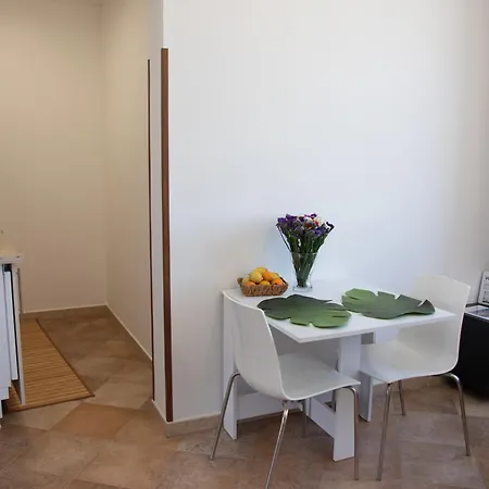 Vista Mare 16 Apartment *