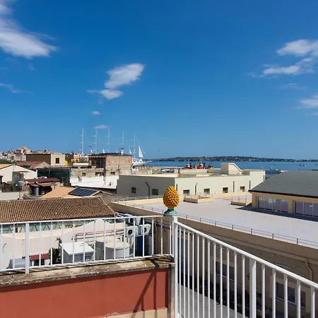 Vista Mare 16 Apartment